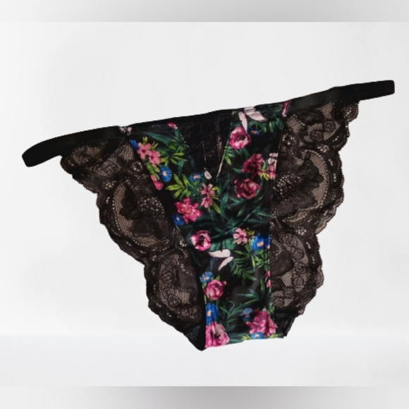 Victoria's Secret Very Sexy Cheeky - Picture 1 of 7